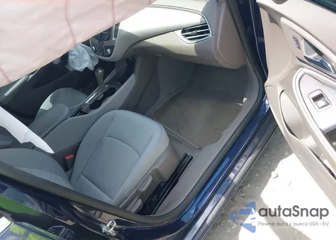 2017 Chevrolet Malibu Ls z USA, uszkodzony, nr VIN 1G1ZB5ST8HF143818